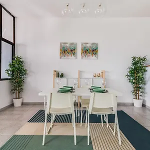  Apartamento Home2book Lovely Beachfront España