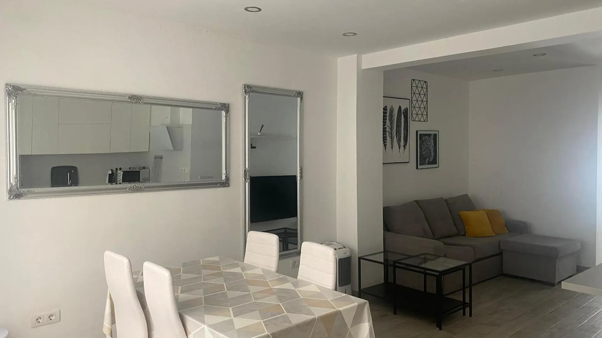 Moderno Piso Junto Al Mar. Wifi Apartment Puerto de la Cruz